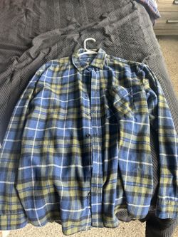 Vintage thrift  Blue green white flannel size medium