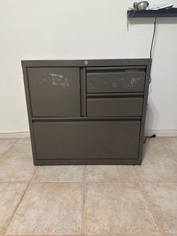 Filling cabinet