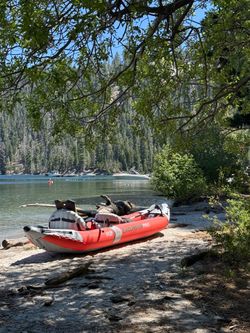 Inflatable kayak 2 times used on Tahoe lake new condition