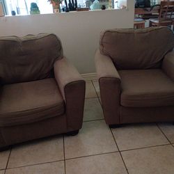 Single sofas