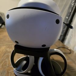 Sony PlayStation VR2 Horizon Call of the Mountain Bundle VR Headset And Stand - White