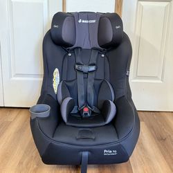 Maxi Cosi convertible car seat