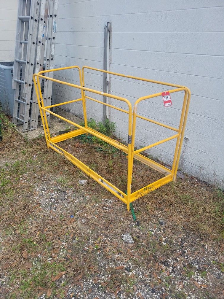 Metaltech Scaffold