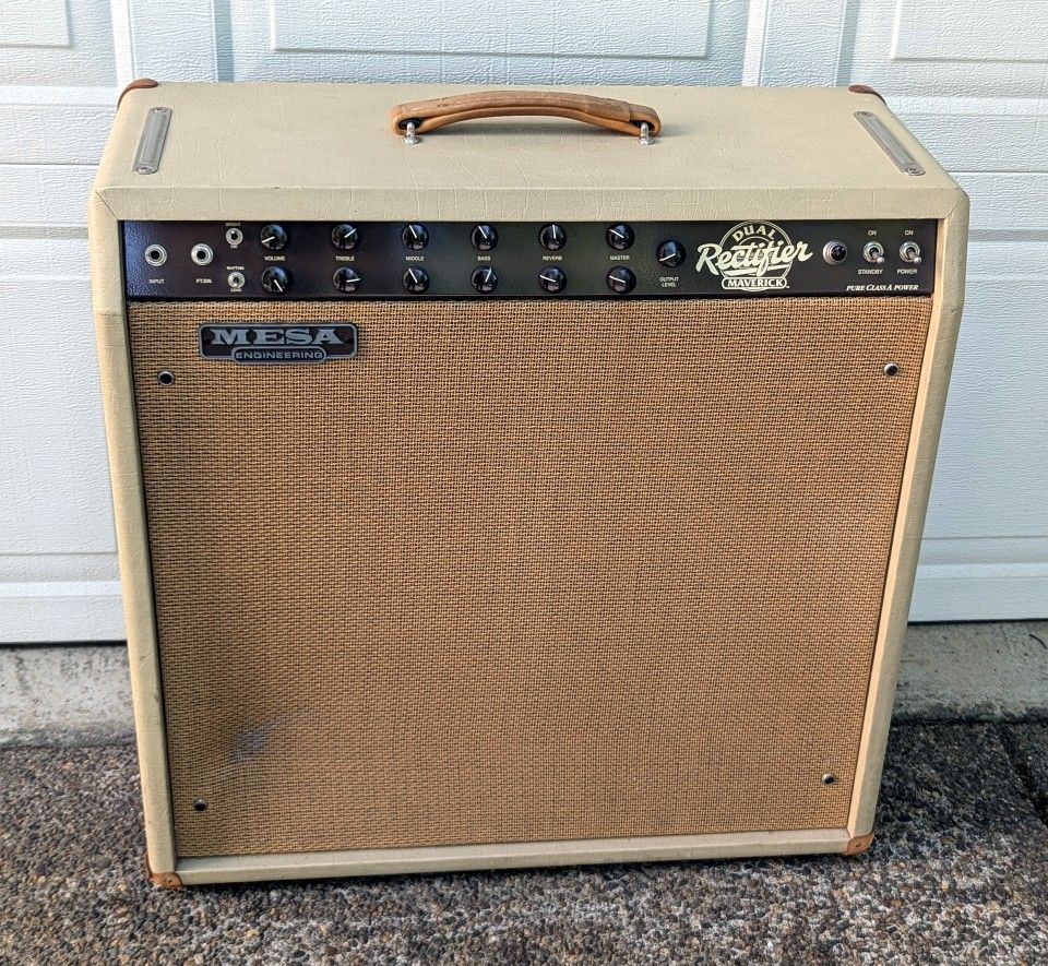 MESA BOOGIE Dual Rectifier Maverick 35W Class A 4x10" Guitar Amp