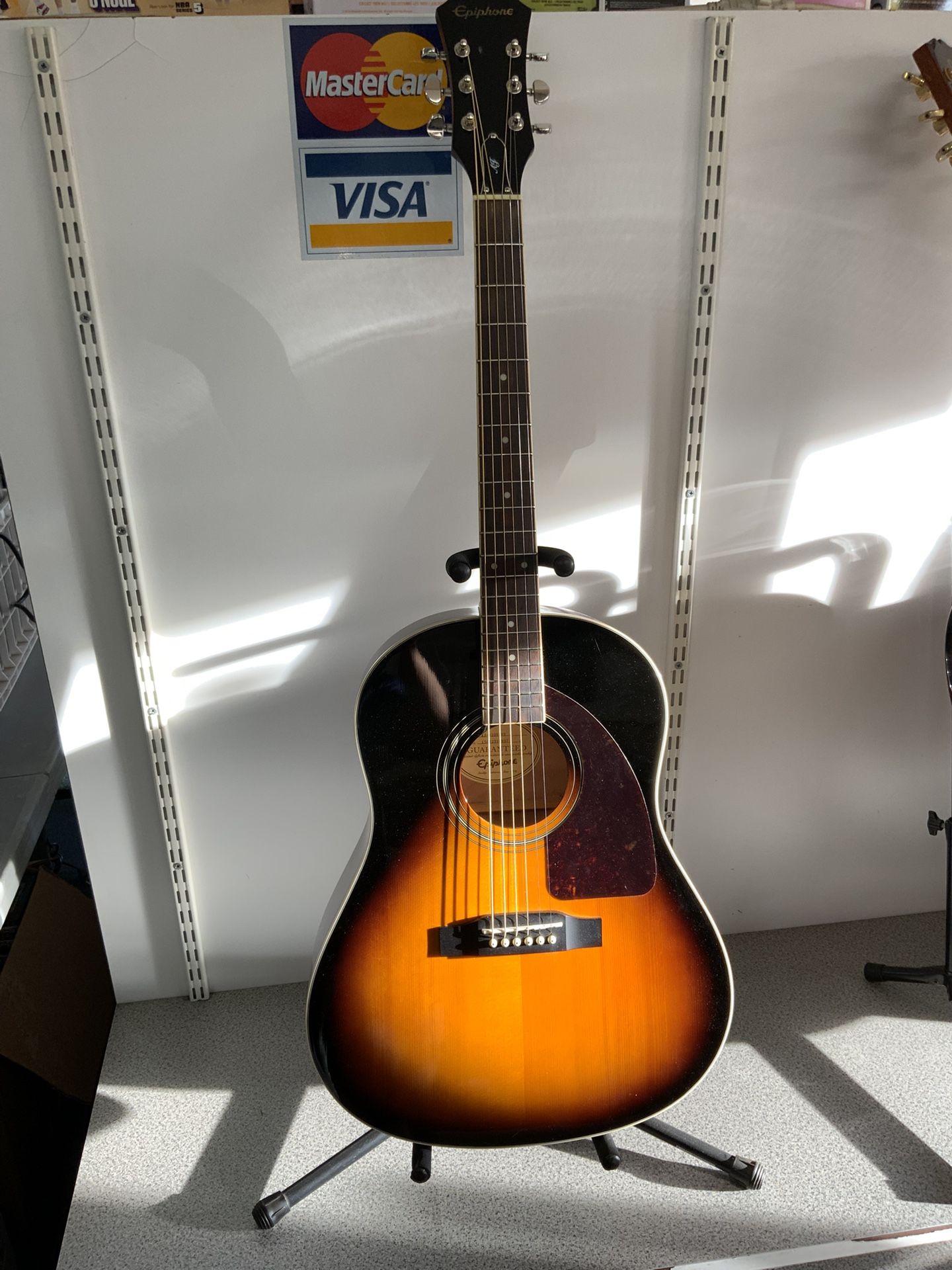 Epiphone AJ-220S/VS Acoustic Guitar