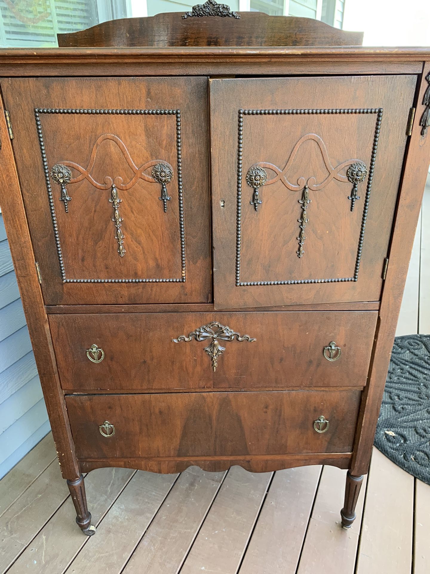 Antique Drawer Dresser