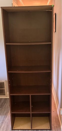 Bookshelf / Bookcase – Great Condition – $55