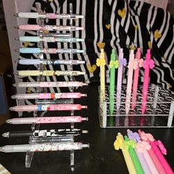 Cute Pens- Individual or Bundle – Sanrio, Hello Kitty & Bow Pens 💕