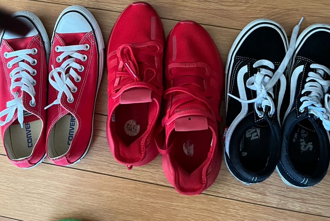 Sneakers