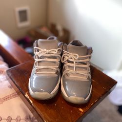 Jordan Retro 11’s- Cool Grey (Size: 3.5)