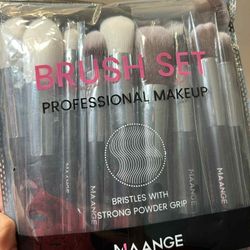 Brand New Professional Makeup Set