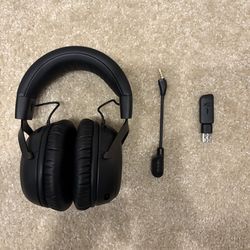 HyperX Bluetooth gaming headset w/noise cancellation