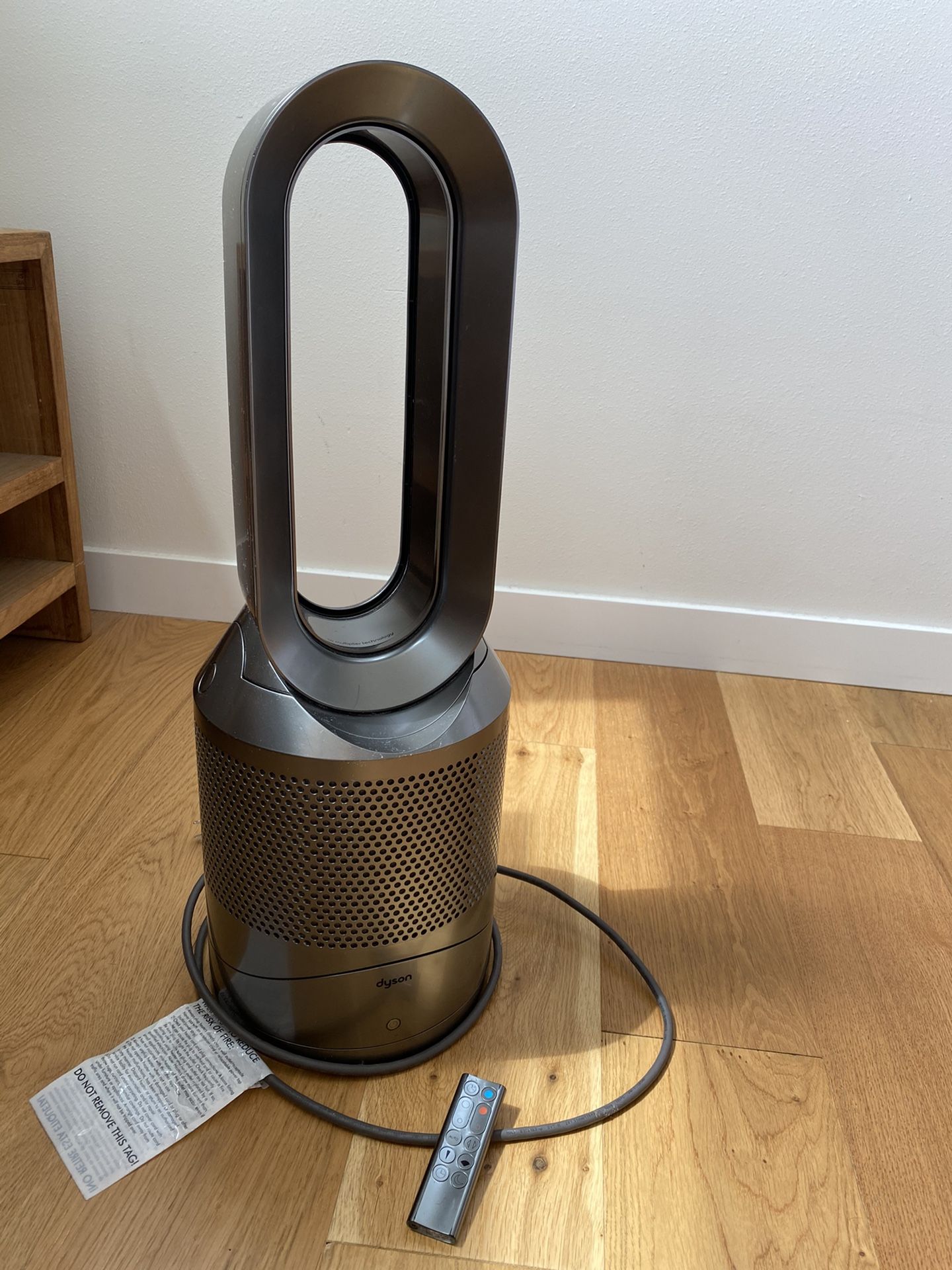 Dyson Cool/hot/ Air purifier HP01