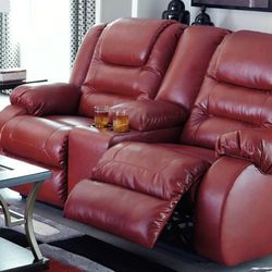[SPECIAL] Vacherie Salsa Reclining Loveseat with Console

