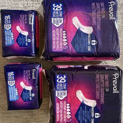 Womens Pads 36$ For All 6 Packs ( 3 Big Ones And 3 Small Bags ) PRICE FIRM