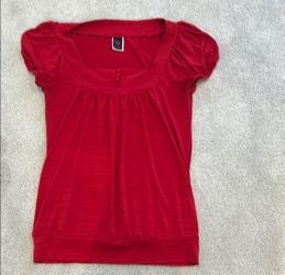 Red Wrappers Womens Top
