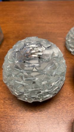 3 Glass candle holder