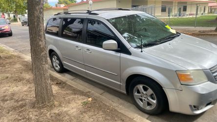 2010 Dodge grand caravan SXT