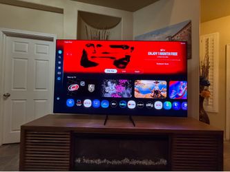 Large 77” Samsung Smart TV 4K/8K class S89C OLED UHD Tizen