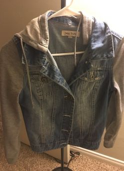 Used mini denounce hooded jacket
