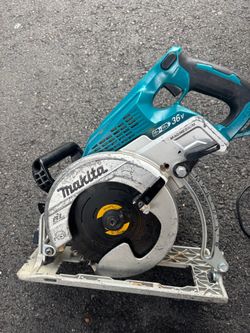 Makita 36V Cordless Circular Saw