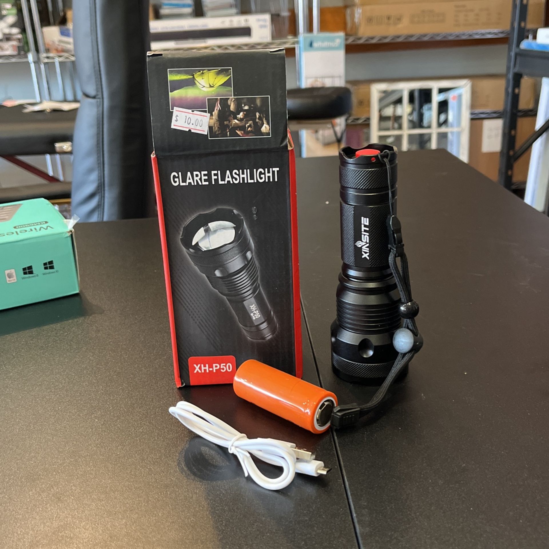 Rechargeable Glare Flashlight 