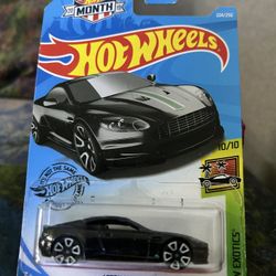 Hot Wheel Aston Martin $5