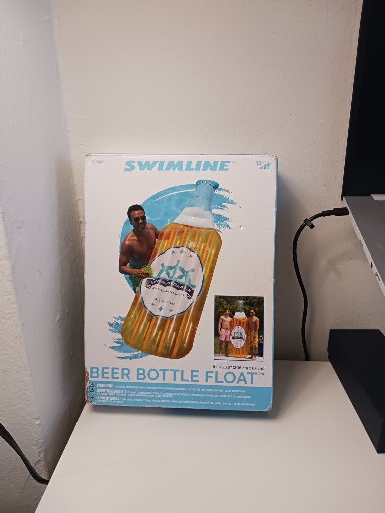 Beer bottle float New.
Only 5 dollars (on sale for 40 dollars).
Incredible deal.