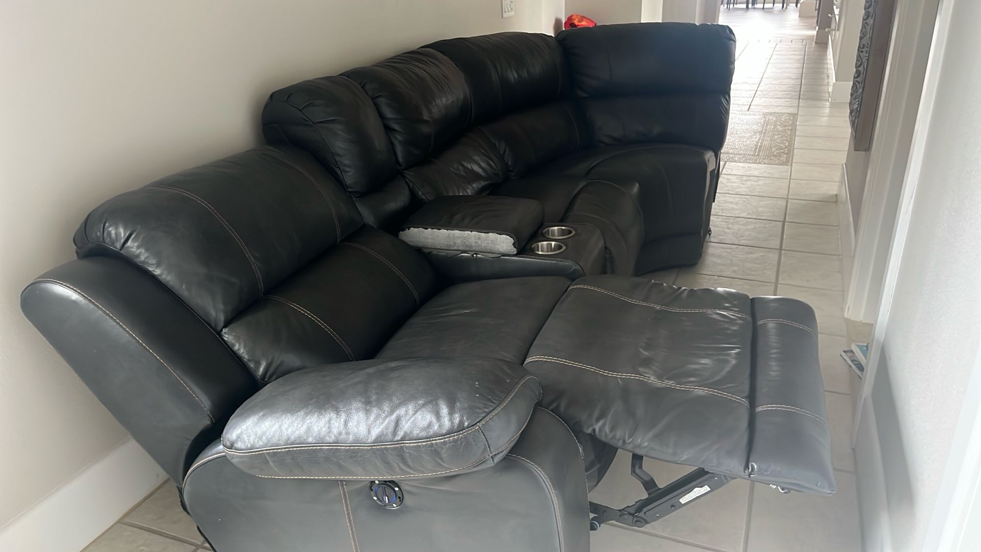 Ashley Wylder Leather Power Reclining 5-Piece Modular Sectional 