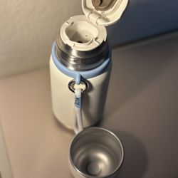 Glossier Thermos Dupe