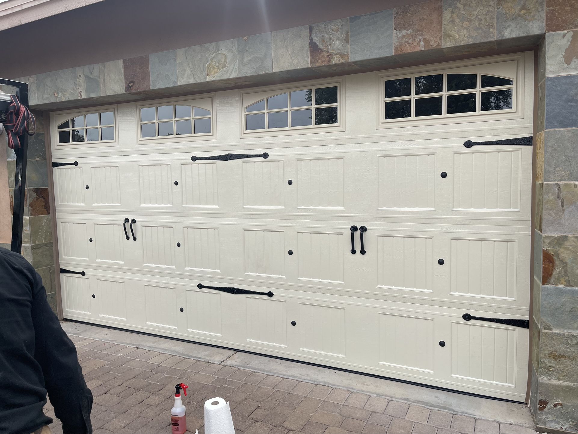 GARAGE DOORS !