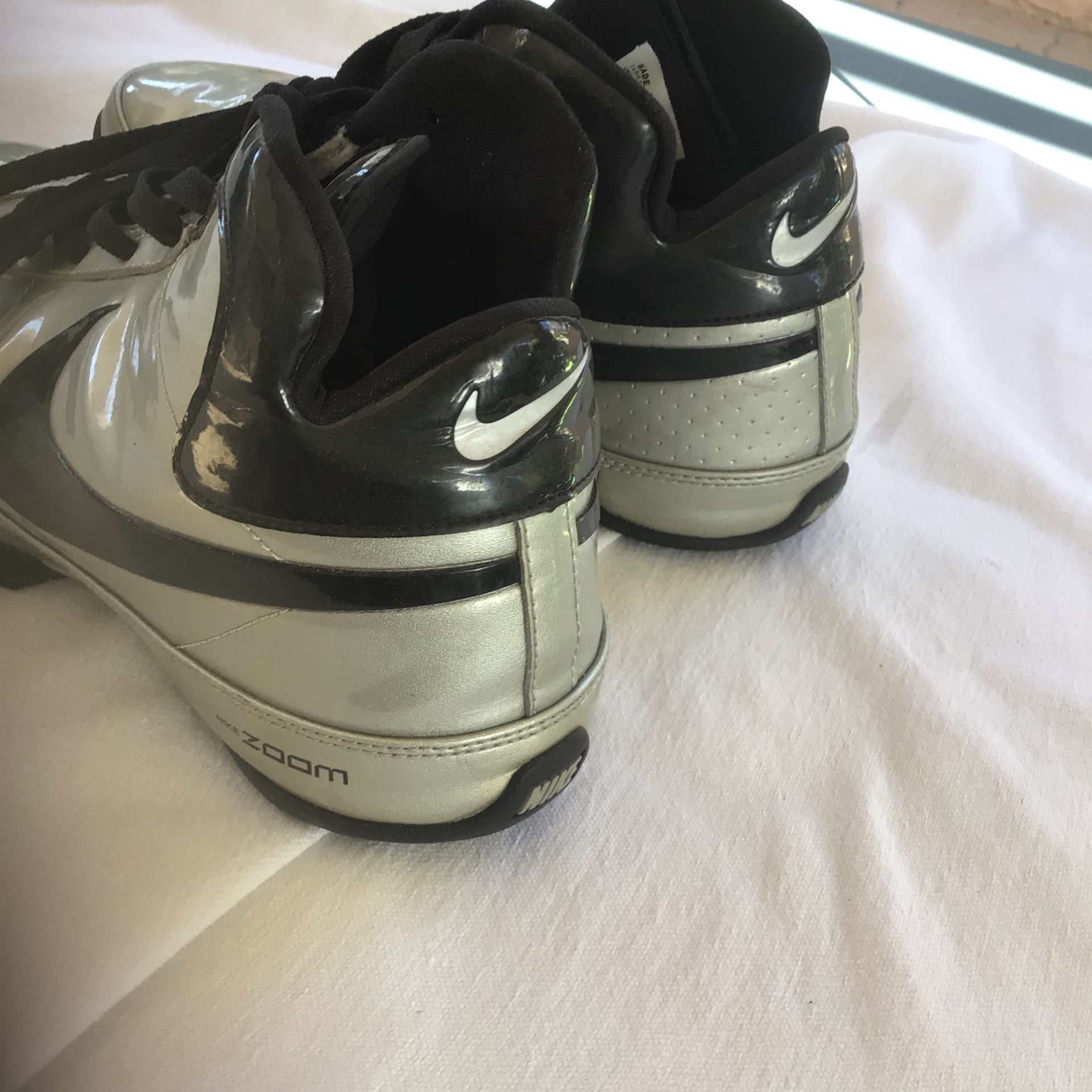 Nike Zoom Sneakers Size Men’s 9