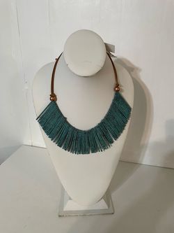 Pretty Necklace Never Used
