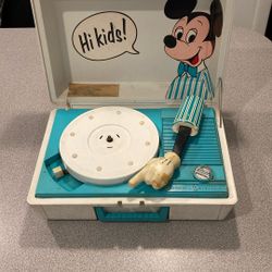 Vintage Walt Disney Mickey Mouse General Electric Youth Electronics Record Player