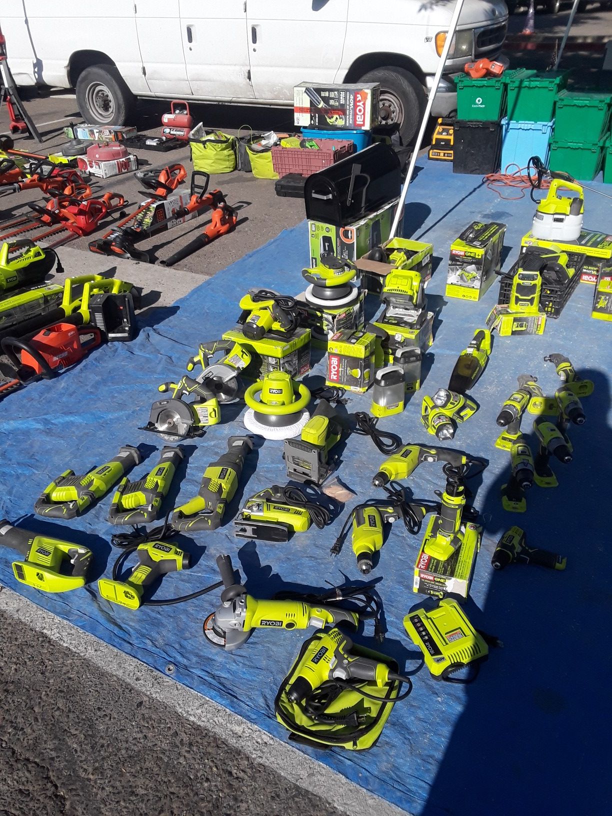 HERRAMIENTAS NUEVAS Y USADAS REMATE DE FRESNO SUNNY SIDE