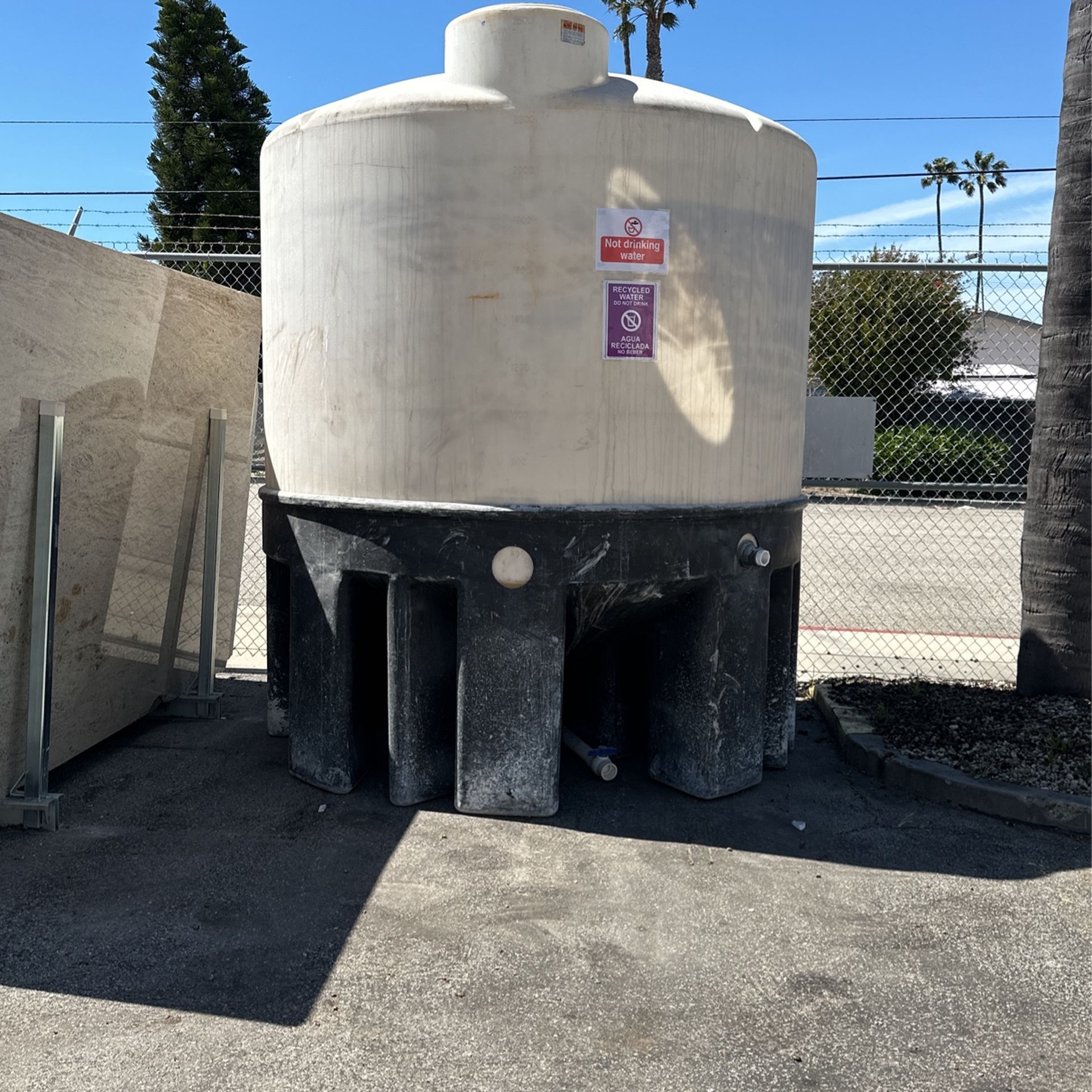 2k Water Tank, 45 Degree Bottom