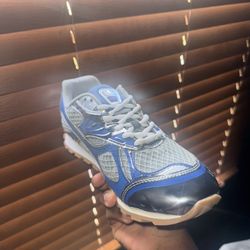 Bottegas Sz 11