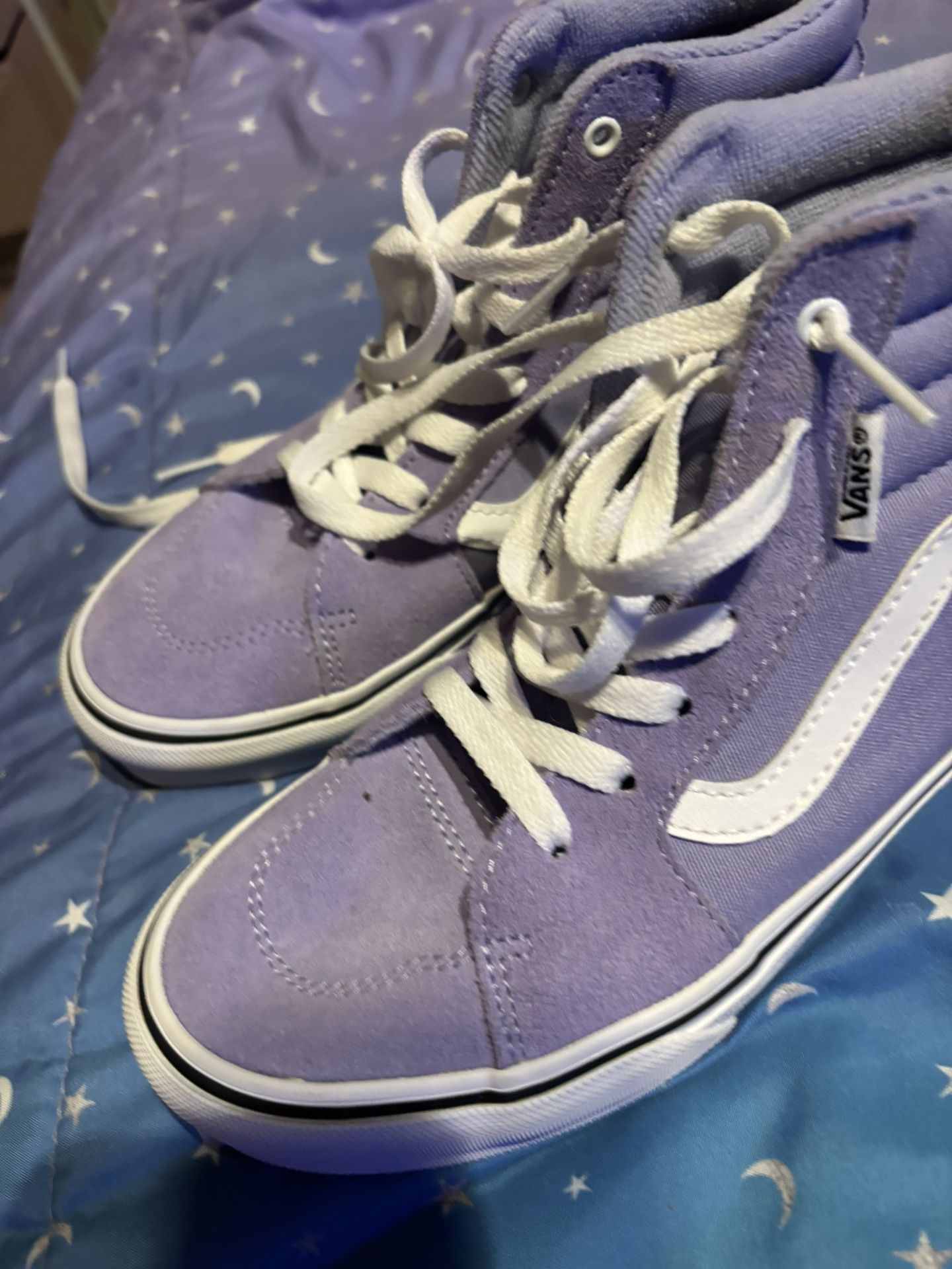 Vans Size 4