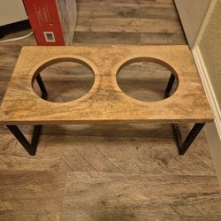 Food And Water Pet Stand