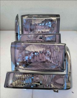 99-04 Ford F250 F350 F450 F550 00-04 Excursion Headlights Luces Micas Calaveras Faros Faroles Focos Headlamps