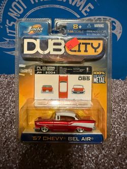 2004 Jada Toys DUB City ’57 Chevy Bel Air – 1:64 Die-Cast