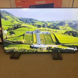 85 Tv $55 Down On  Financing Free Delivery Six Month Warranty Minor Blemish Left Corner Of Screen Almost Unnoticeable 85 Tv Samsung Smart 4K Hdtv