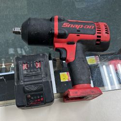 Snap On Impact Wrench With Battery 
