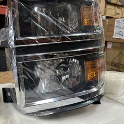 Headlight Set of 2 Compatible With 2014-2015 Chevrolet Silverado 1500 OE comparable With bulb(s) Driver and Passenger Side