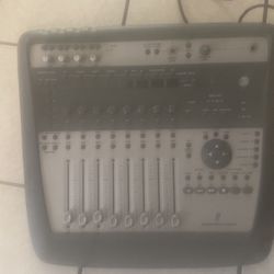 Consola