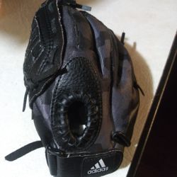 Adidas Youth Left Handed Infielder Baseball Glove