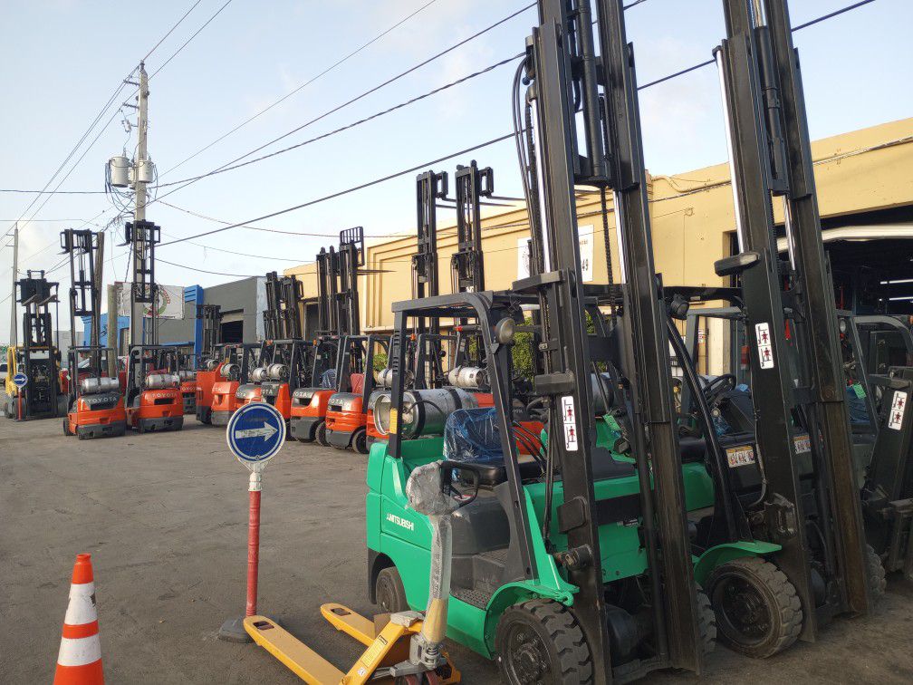 Forklift Toyota Yale Hyster Nissan 