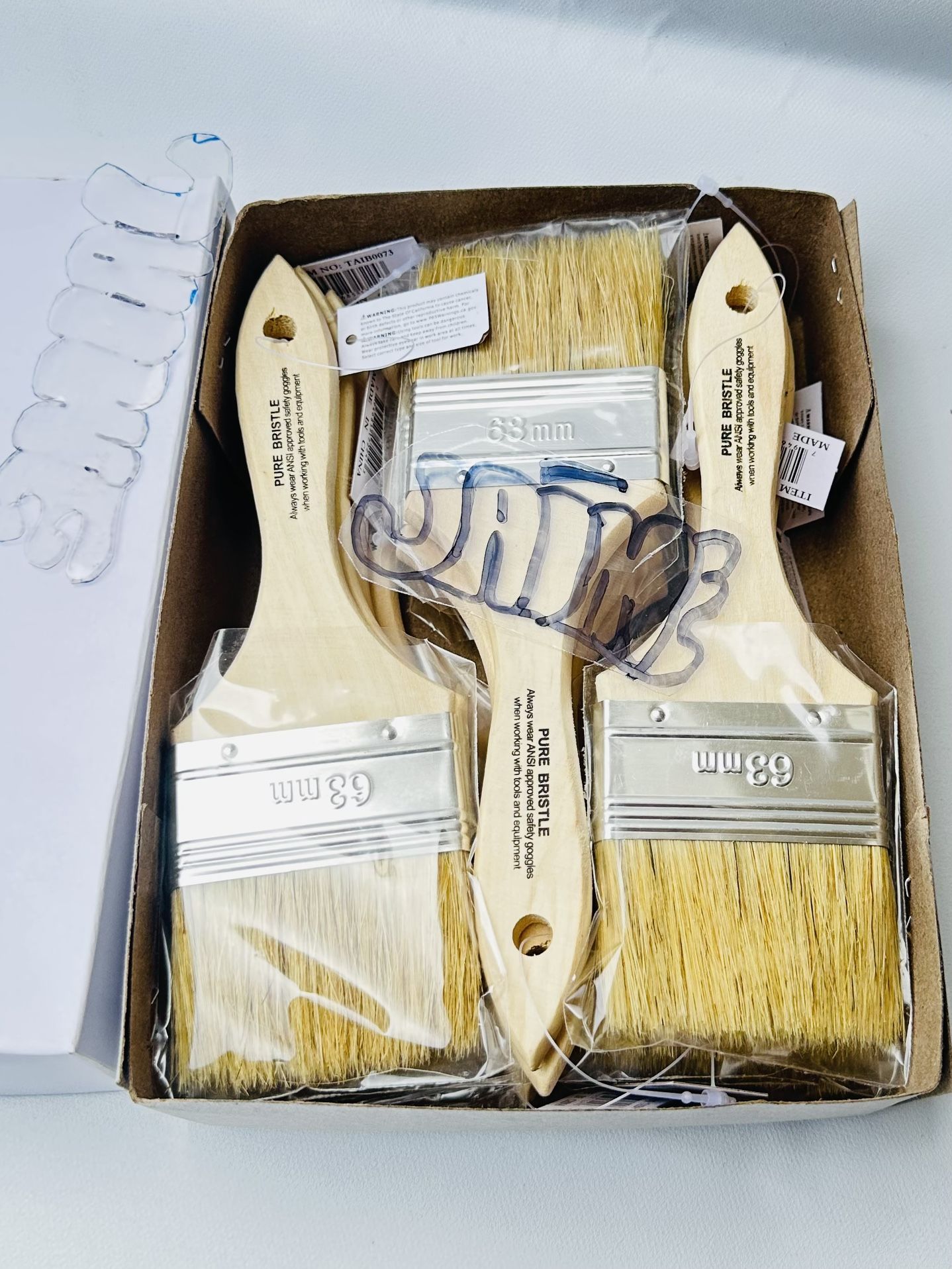2-1/2” Paint Brush Wood/HDL