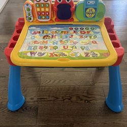 Vtech Touch and Learn Activity desk