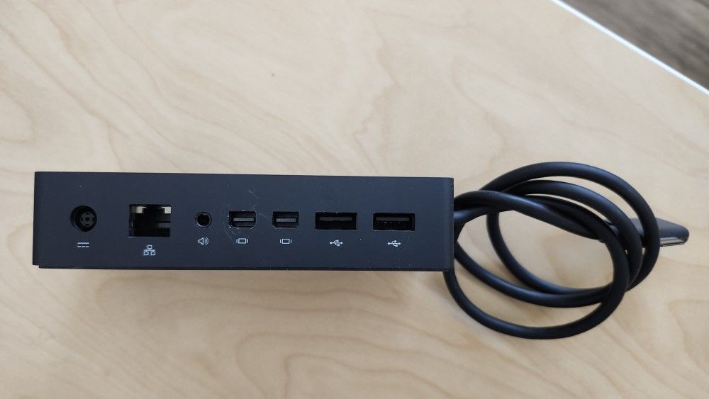 Microsoft Surface DOCK 2